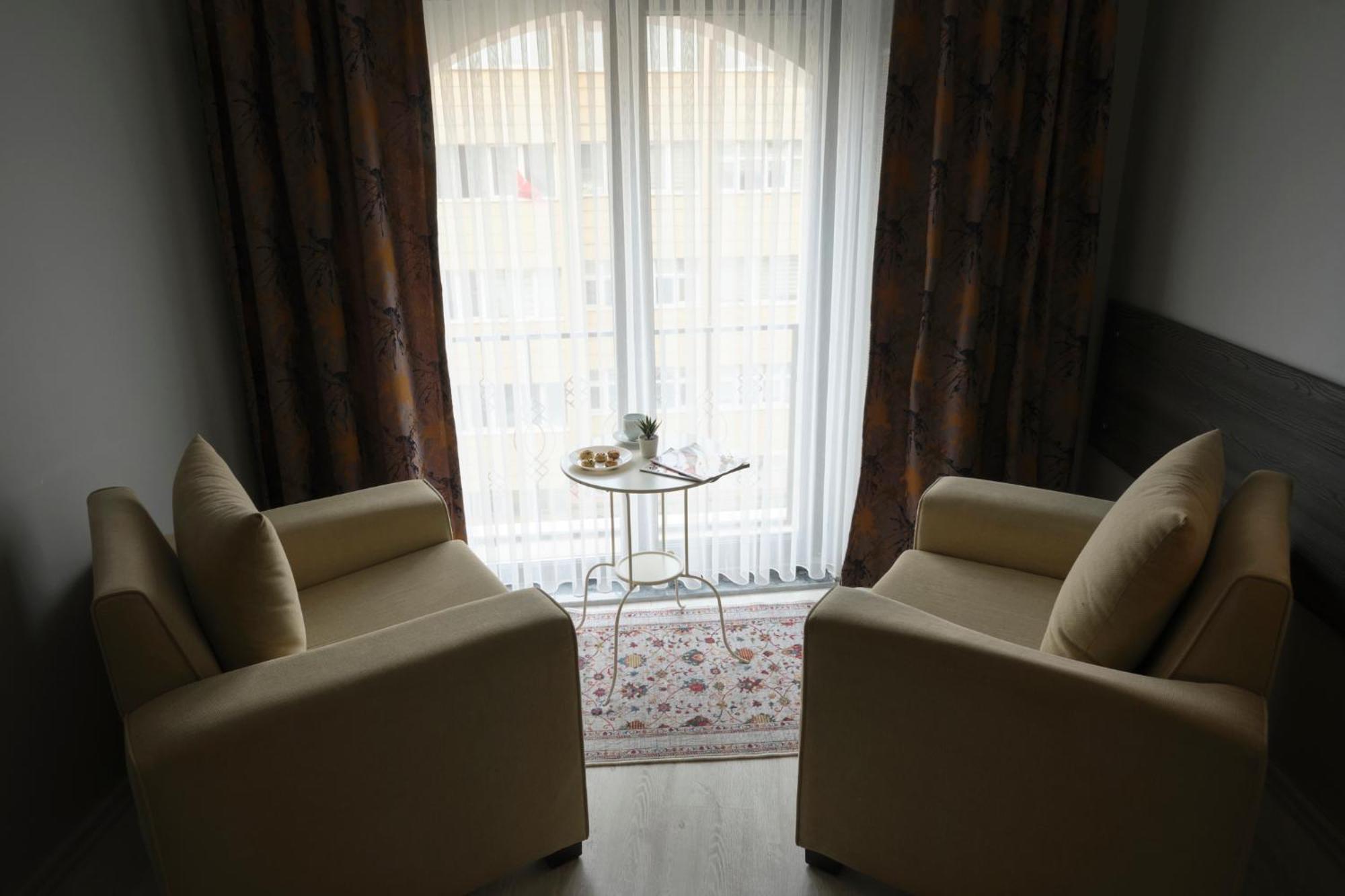 The Breeze Hotel Eskisehir Bagian luar foto