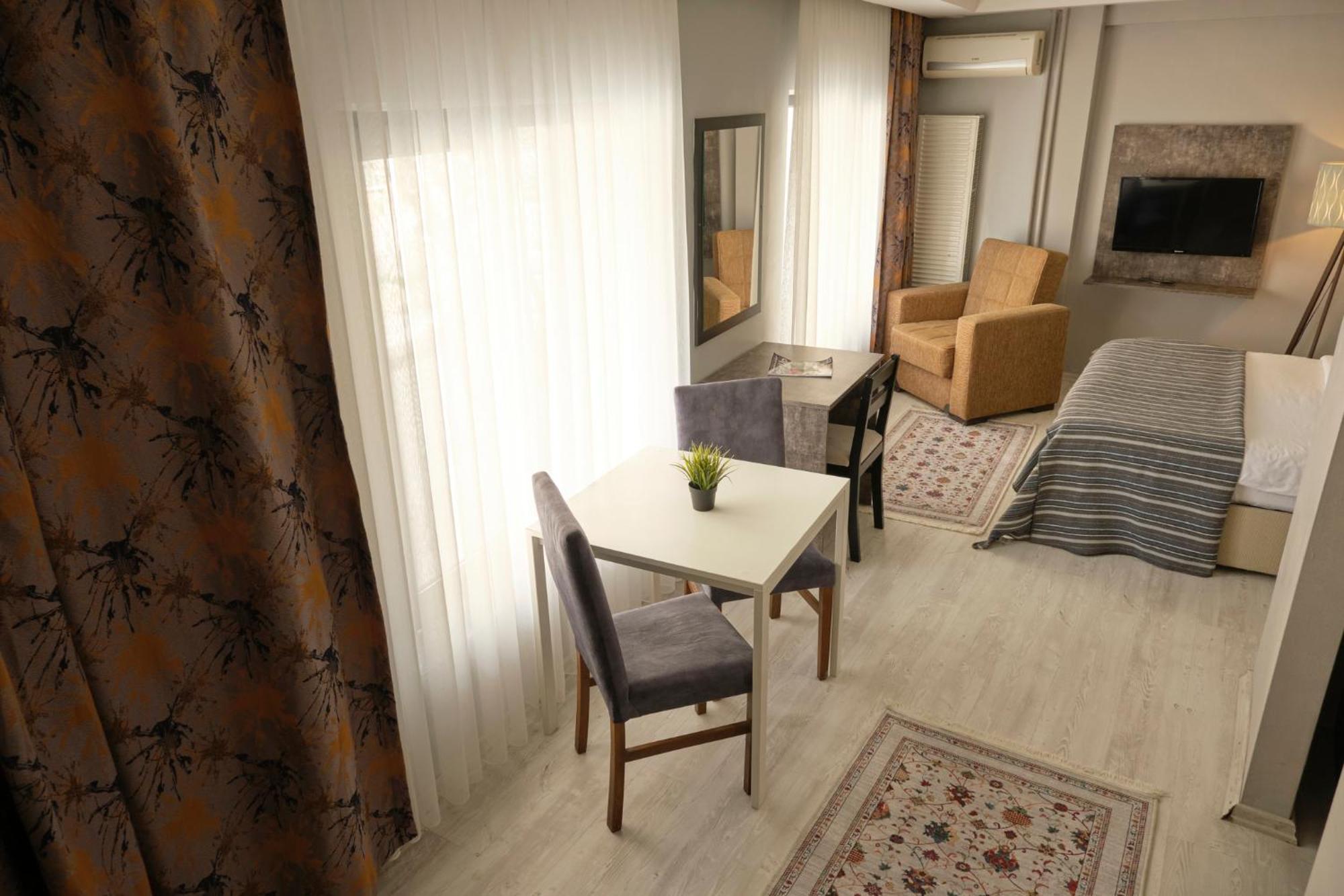 The Breeze Hotel Eskisehir Bagian luar foto